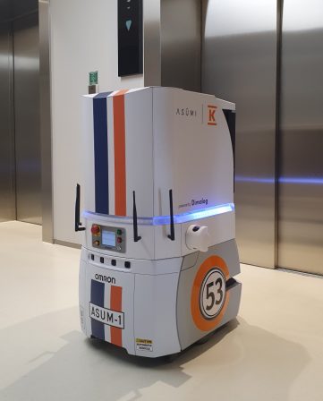 ASUM-1 courier robot waiting for elevator